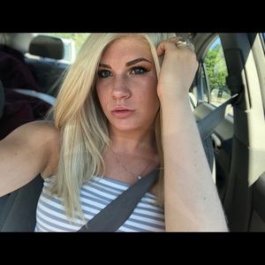 Meet your Posher, Kenzie